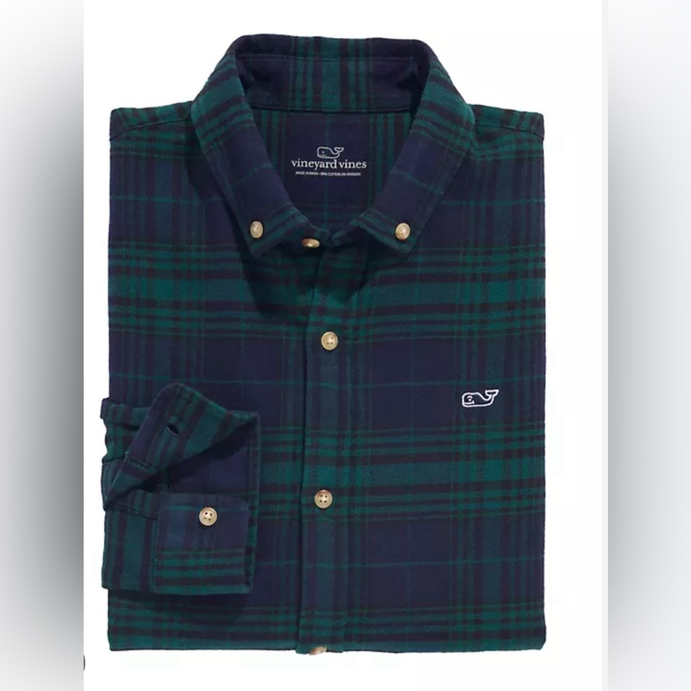 NEW WITH TAG!! Men’s Vineyard Vines Long Sleeve Flannel Button Down Shirt .